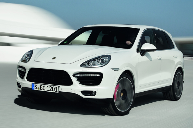 豪華トップグレード★スピードが 速い★ポルシェ カイエンターボ★正規ディーラー車★HDDナビ！バックカメラ！ 世界最速のSUV、ポルシェ『カイエン・ターボGT』がさらなる高みへ