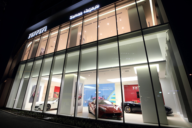 コーンズ名古屋、オープン | AUTOCAR JAPAN