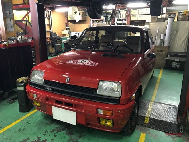 珍しい ルノー サンク アルピーヌはクラッチトラブル Autocar Japan 珍しい ルノー サンク アルピーヌはクラッチトラブル Autocar Japan