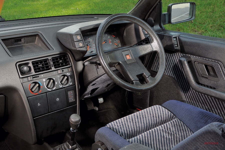 シトロエンBX GTI 16Vは今、「買い」なのか？