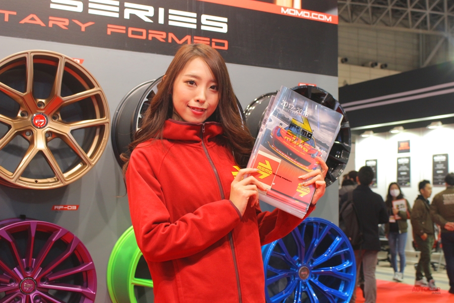 東京オートサロン2018 MOMO JAPANブース