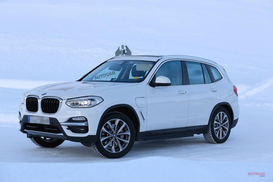 BMW iX3