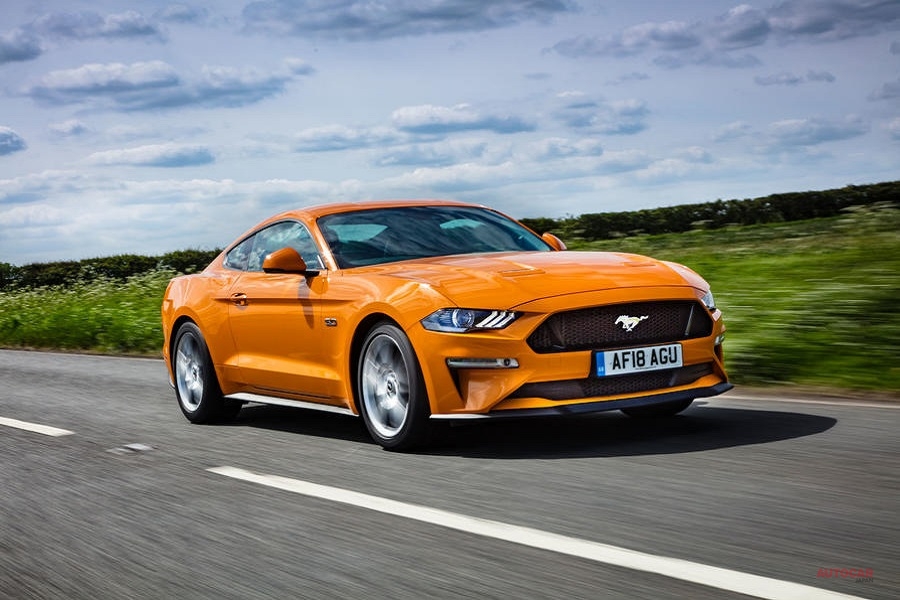 ford mustang gt 5.0.