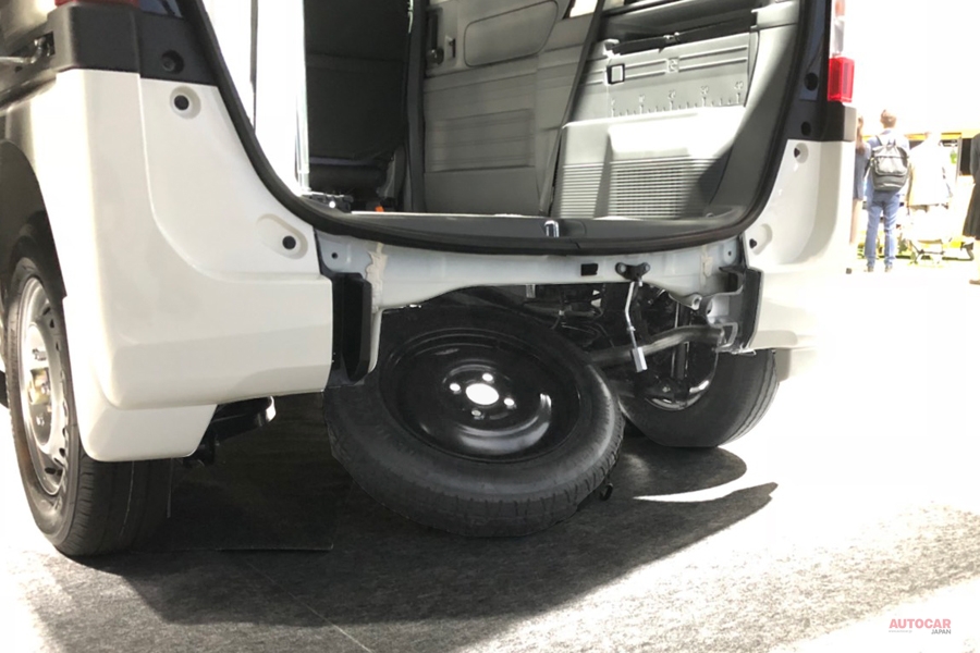 ホンダn Van発表 荷物とヒトに配慮した商用車 テンパータイヤは どこに Autocar Japan