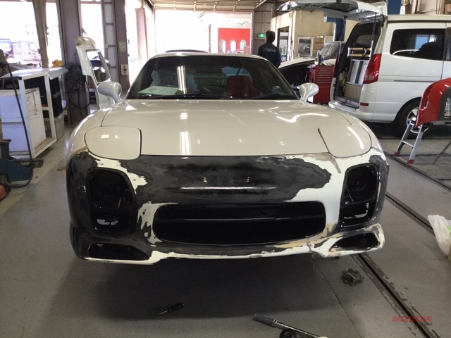 Fd型マツダrx 7 マツダスピードエアロバンパー 素材自体を丁寧に修復 Autocar Japan