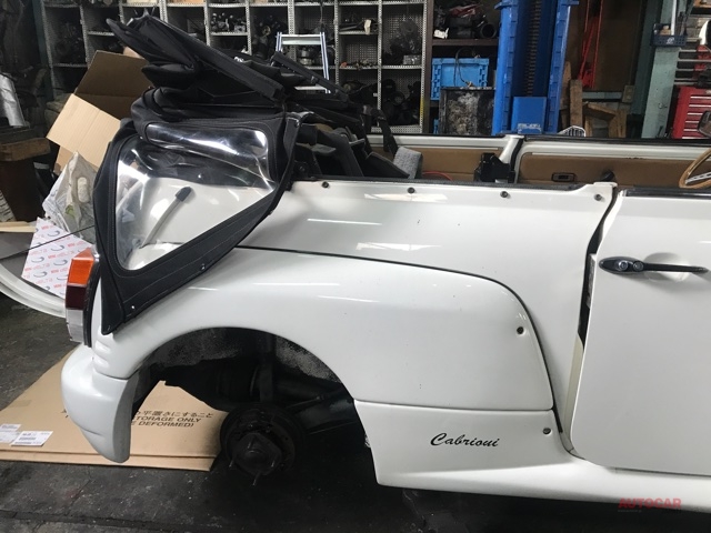 ミニ カブリオレ 車検 エンジンサブフレーム マウント交換 フロア補修 ガラージュ ド リュミエール スペシャルショップ ナビ Autocar Japan