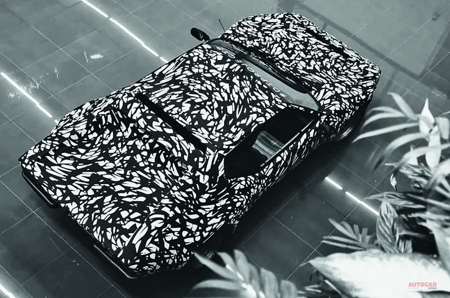 復活デ トマソ 新型車の写真 カモフラージュで覆われた姿を公開 Autocar Japan