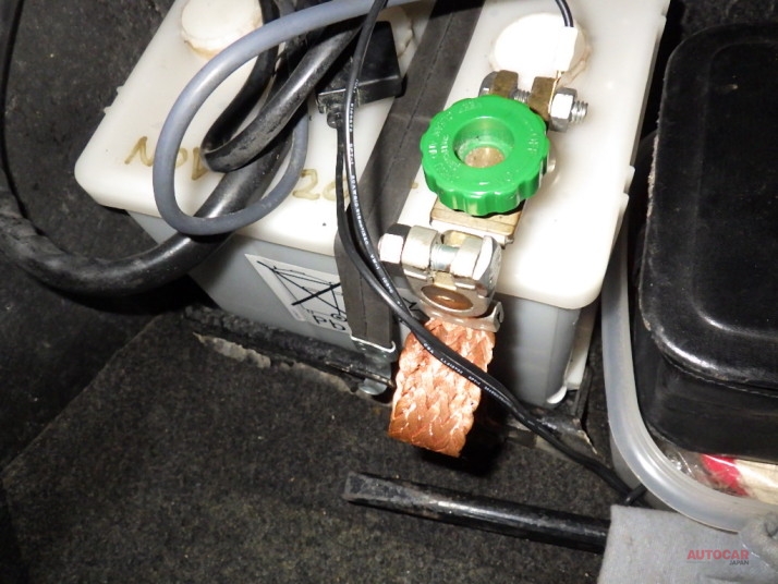 汎用のバッテリーカットオフスイッチのトラブル 時には点検やメンテを Autocar Japan
