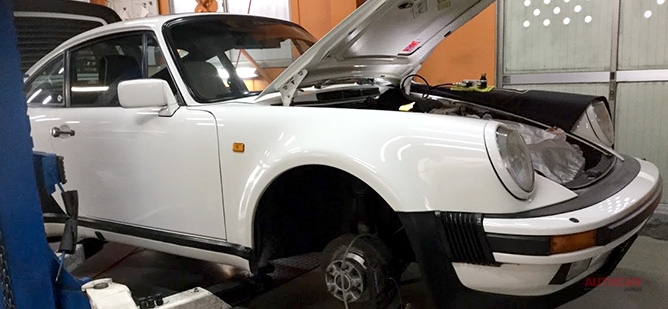 ポルシェ930ターボ 燃料ホース全交換他各部整備でリフレッシュ 