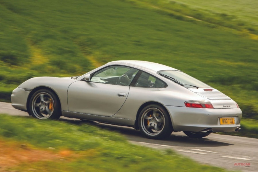 初の水冷式だから手が届く】ポルシェ911（996型） 英国版中古車