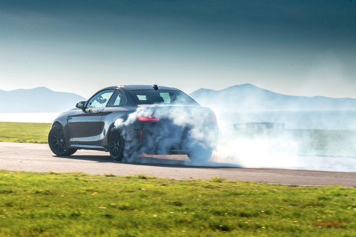 BMW M2コンペティション
