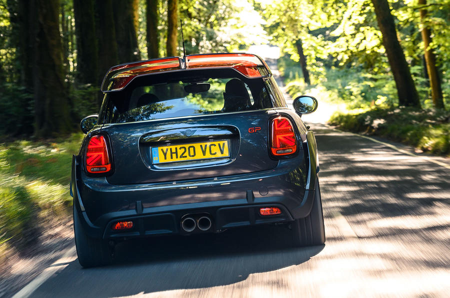 ミニ・ジョン・クーパー・ワークス(JCW) GP(英国仕様)