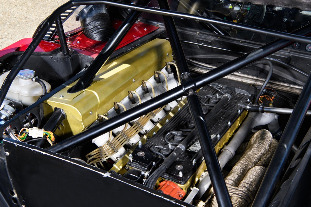 シフト／モントレー・オークションに出品されたBMW M1プロカーのエンジンルーム。
