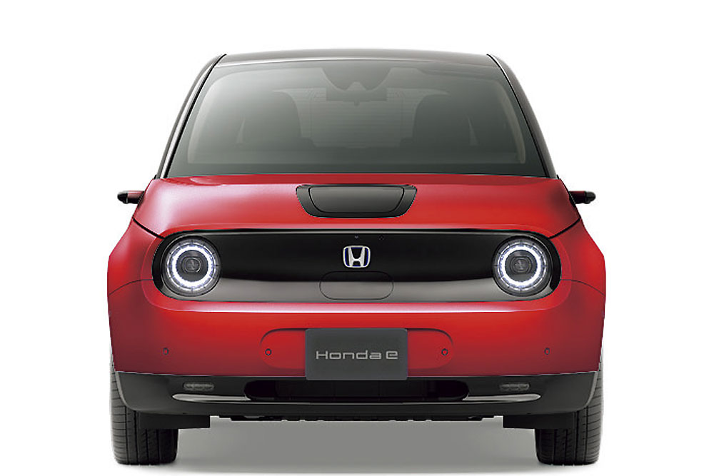 価格 サイズ 内装は ホンダe ホンダ初の量産ev 日本発売日は10 30 充電 航続距離を解説 Autocar Japan