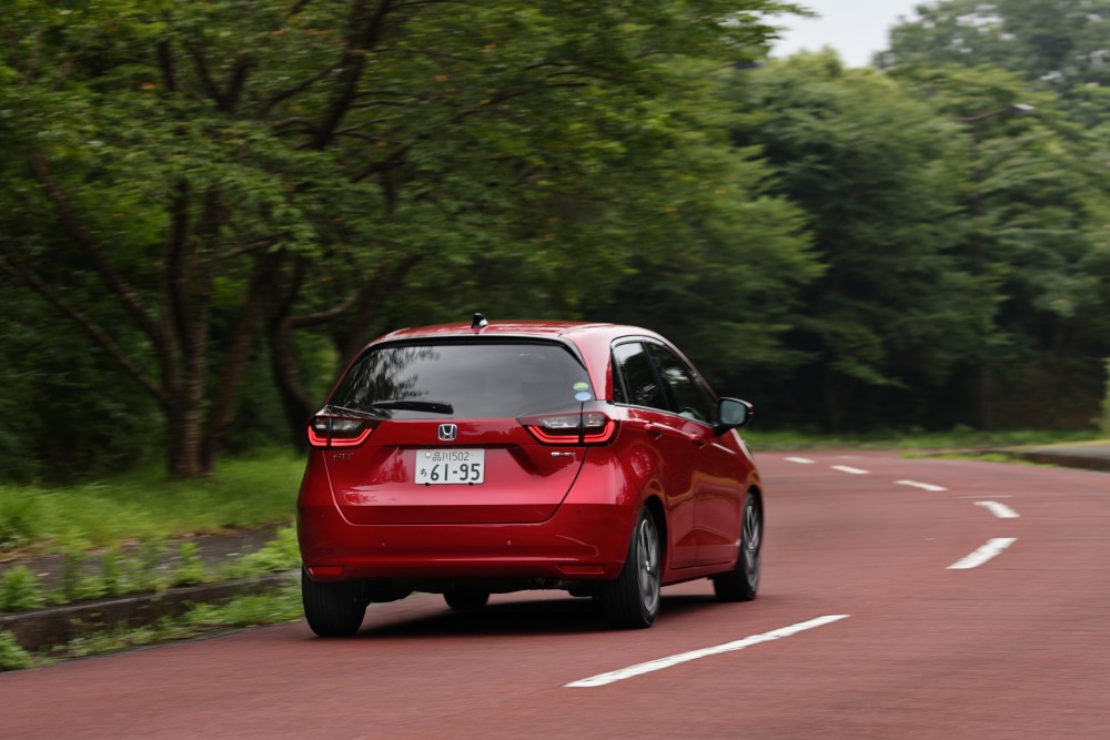 3ページ目 ホンダ フィットe Hevホーム Autocar Japan