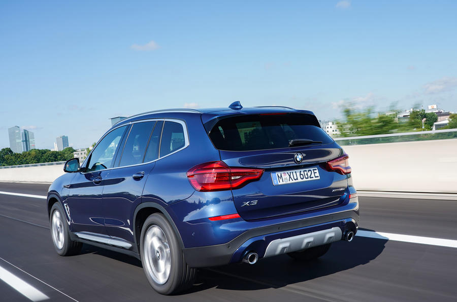 BMW X3 xドライブ30e(欧州仕様)