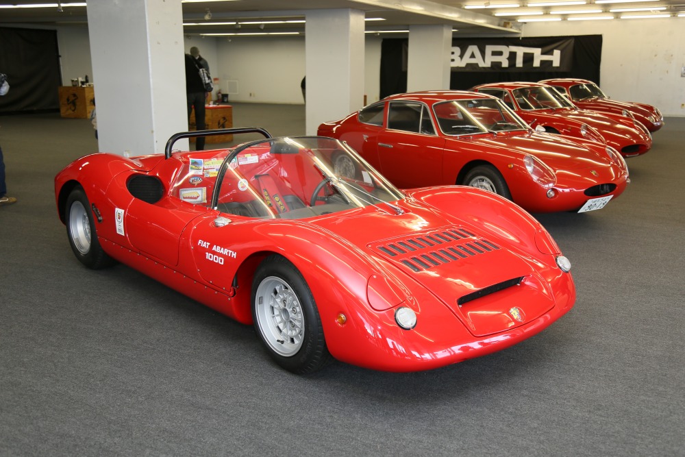 常に勝利を追い求めてきたアバルトの歴史を目にできる「アバルト・ミュージアム」を開催。時代を代表する名車が展示された。