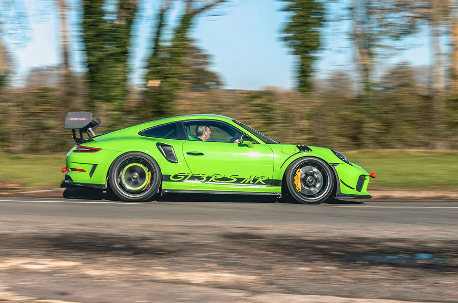 ポルシェ911 GT3 RS MR（991型／英国仕様）