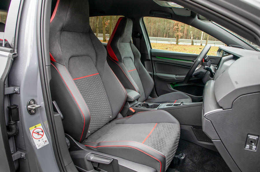 2ページ目 300psのハードコアgti フォルクスワーゲン ゴルフgti クラブスポーツへ試乗 8代目 Autocar Japan