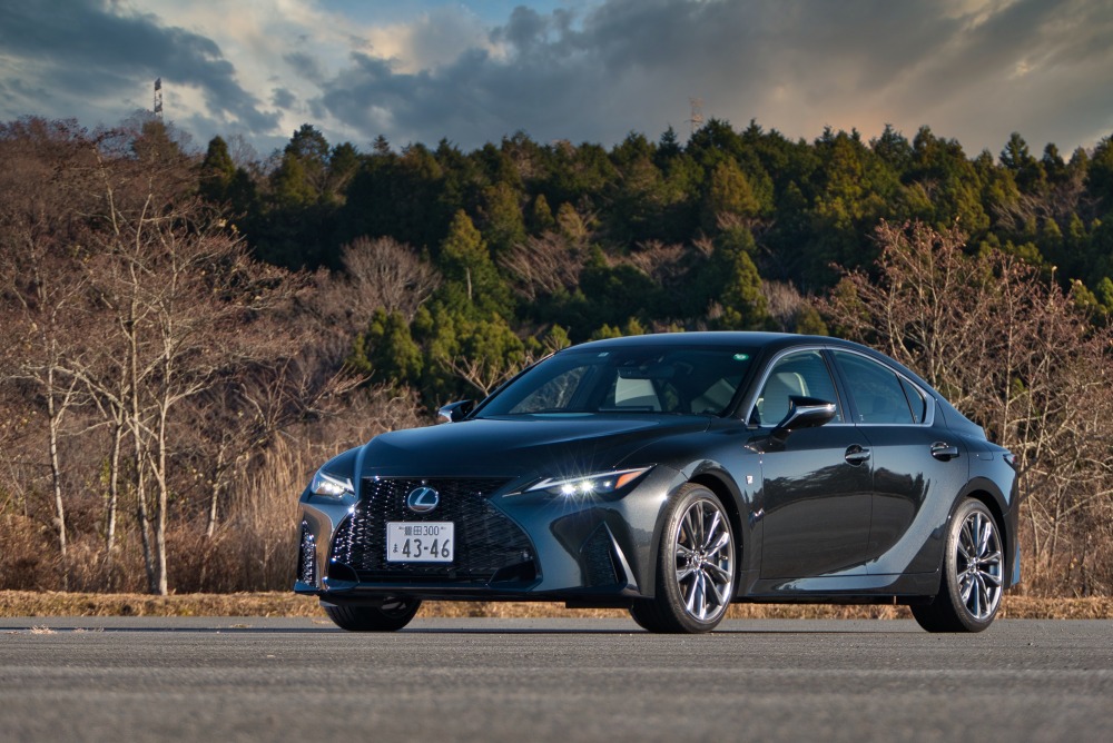 3ページ目 Is 極まるか レクサスis 現行世代のビッグマイチェンに触れる 350 Fスポーツ 300hバージョンl 比べて評価 Autocar Japan 3ページ目 Is 極まるか レクサスis 現行世代のビッグマイチェンに触れる 350 Fスポーツ 300hバージョンl 比べて評価 Autocar Japan