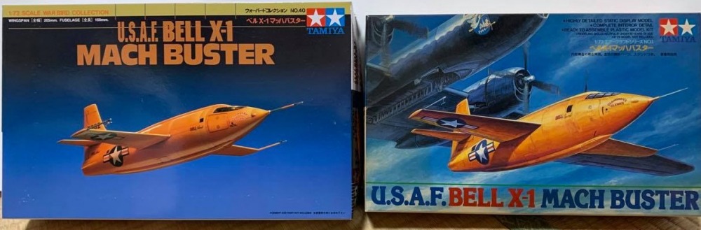 左の写真はX-1単体。右のイラストは背後にB-29が描かれている。X-1がB-29から切り離されて（B-29の機体下部に吊り下げられた状態）投下され、チャック・イェーガー氏によって音速を超えた歴史上初めての航空機であることをイラストで説明している。