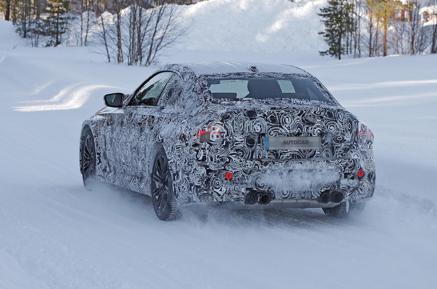 目撃されたBMW M2のプロトタイプ