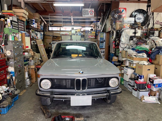 BMW 2002 tii レストア作業／エンジンオーバーホール中 | スペシャル 
