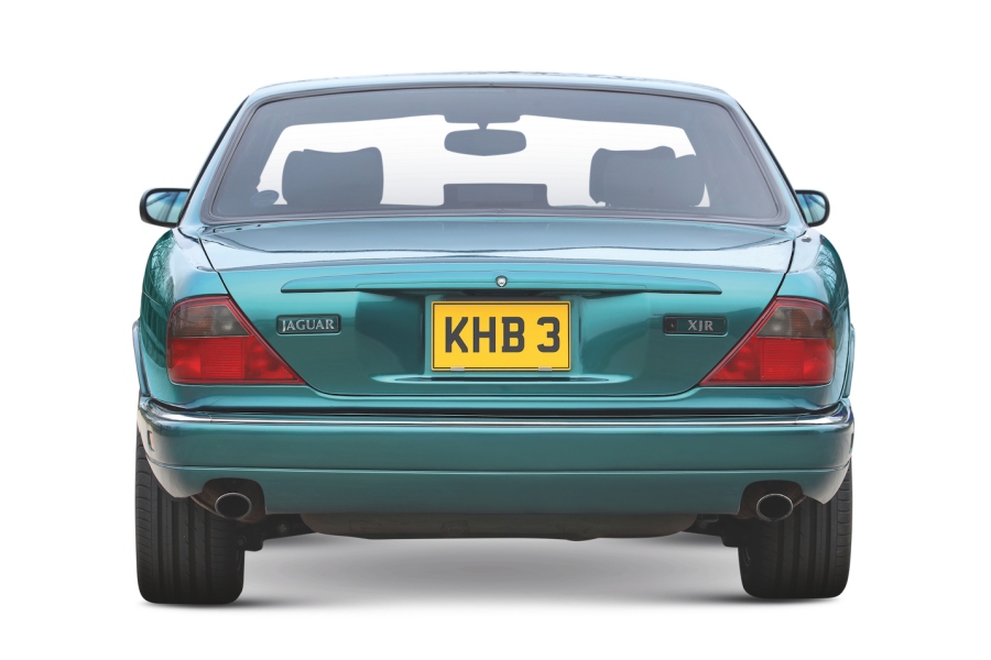 ジャガーXJR（X300系／1994〜2002年／英国仕様）