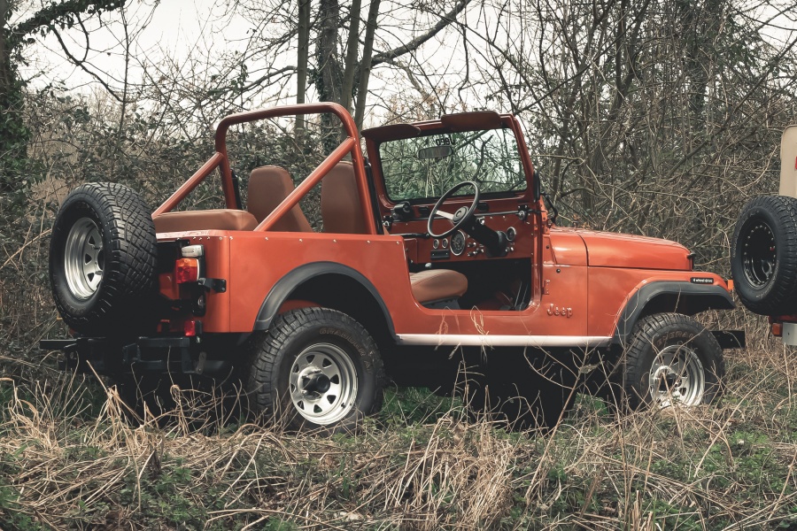 ジープCJ-7（1976〜1986年）