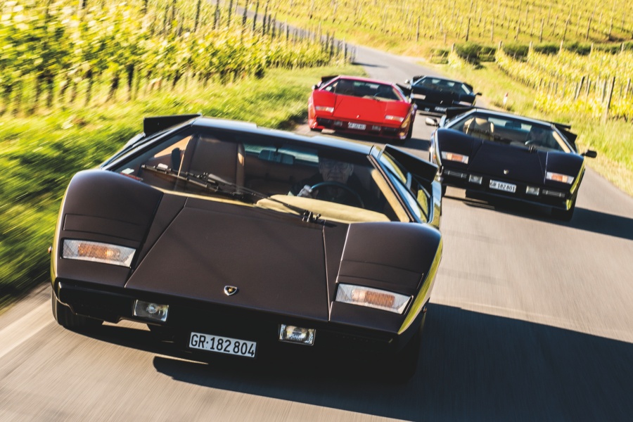 50年後でも仰天】ランボルギーニ・カウンタック LP400から25th