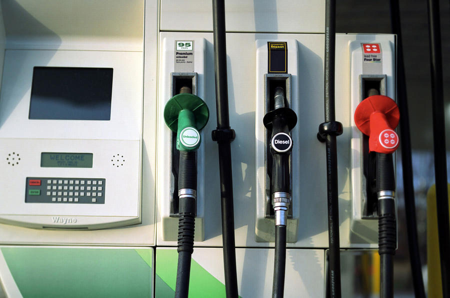 環境政策の一環として燃料の性質も変化している。