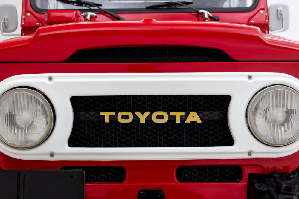 トヨタ・ランドクルーザー(FJ40:1976年式)