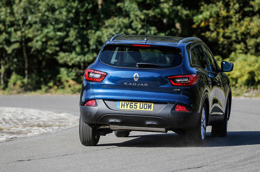 ルノーの主力SUV 新型オーストラル、仏で一般公開 まもなく納車も開始