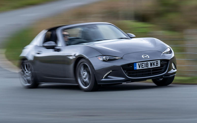 マツダ・ロードスターRF(写真は欧州仕様のMX-5)