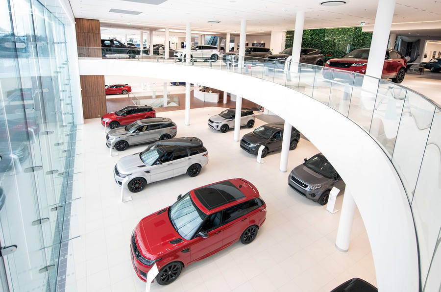 全体的な売上が低迷する中で、EVの販売台数は伸び続けている。