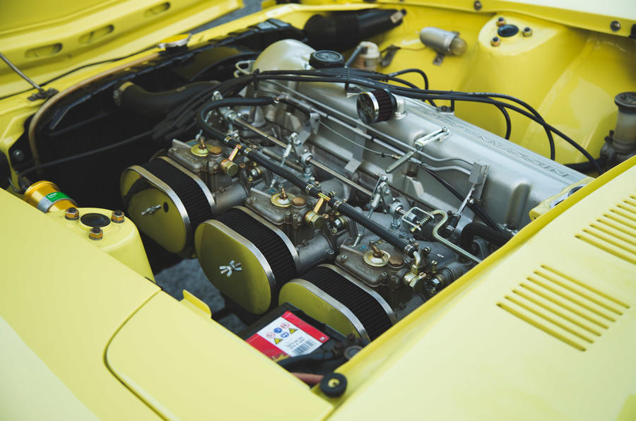 ダットサン240Z(S30型/日産フェアレディZ/1969〜1978年/英国仕様)