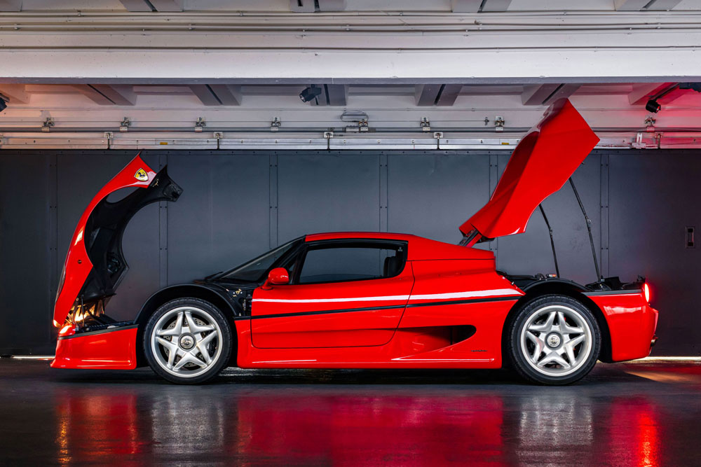 フェラーリのスペチアーレの中でも高騰が続く「F50」。とうとう5億円の大台を超えた。