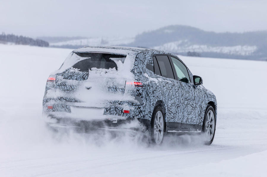 メルセデス・ベンツEQS SUV プロトタイプ