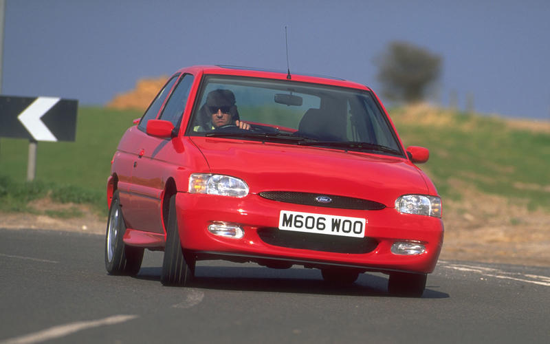 フォード・エスコートRS2000 Mk5およびMk6
