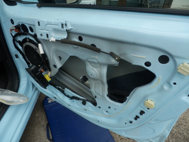ウィンドウ レギュレーター Compatible With シトロエン For C3 MK2 5ドア Compatible With 右前ウインドウレギュレーター交換（シトロエン C3・2代目）by 鈴鹿のＴ - みんカラ