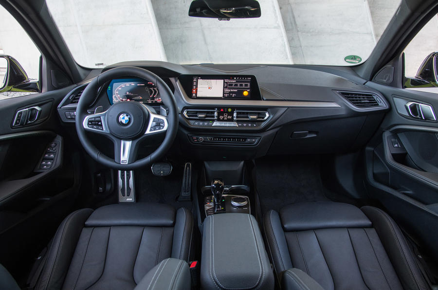 BMW M135i xドライブ（欧州仕様）
