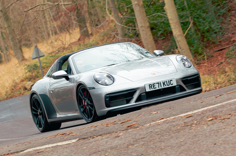 ポルシェ911 タルガ4 GTS（英国仕様）