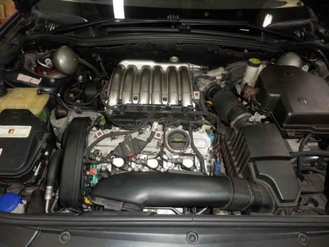 シトロエン・プジョー・ルノー共通 V6エンジン用2種類（アルミカムカバー用）の ガスケットが完成 - AUTOCAR JAPAN