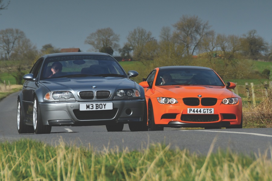 ガンメタルのBMW M3 CSL(E46型)とオレンジのBMW M3 GTS(E92型)