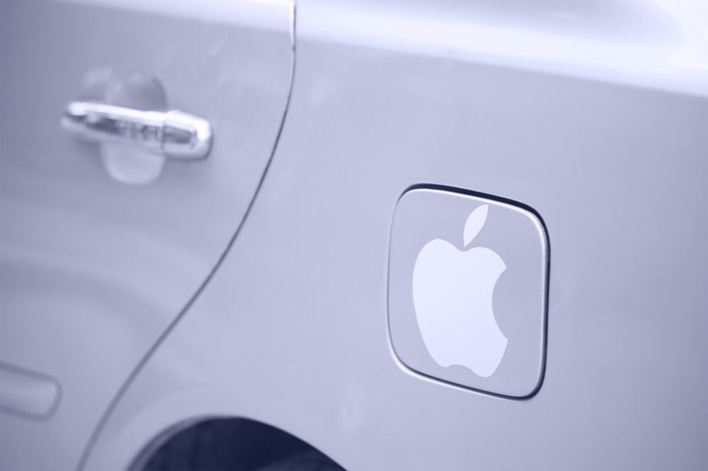 アップルは、自動車事業との間合いを計っていると筆者。