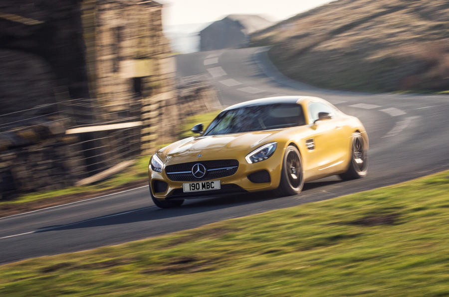 6. メルセデスAMG GT