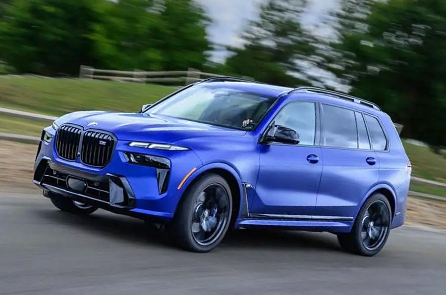 BMW X7 M60i xドライブ（北米仕様）