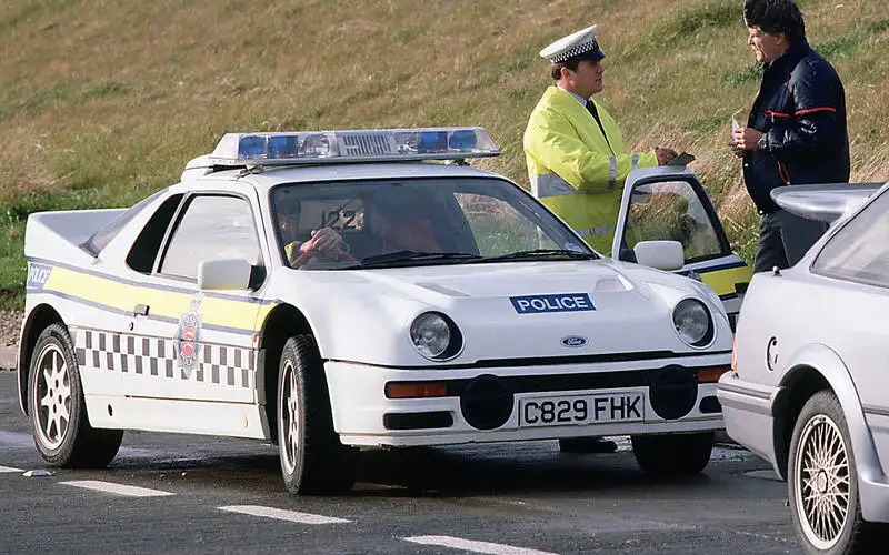 17:フォードRS200(英国)