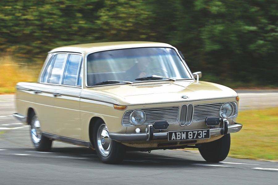 BMW 1800（1963〜1972年／英国仕様）