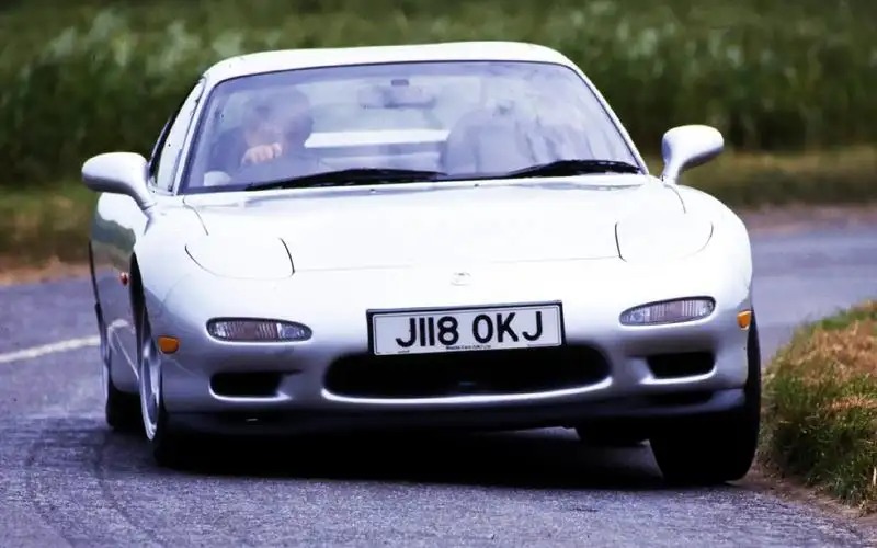 マツダRX-7